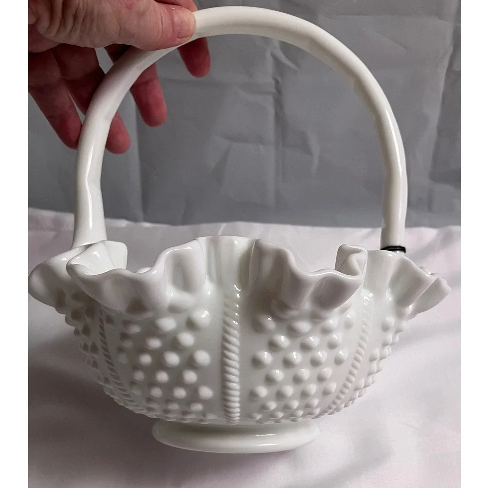 Authentic Mint Condition Vintage Fenton Milk Glass Hobnail Ruffled Basket w/Tags